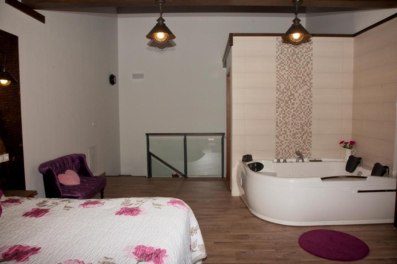 Lagar I Con Jacuzzi Hébergement de vacances *